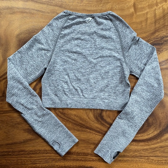 Gymshark 2 Piece Set, Vital Seamless Crop Top, Leggings, Grey Marl, Size Medium - Picture 5 of 10